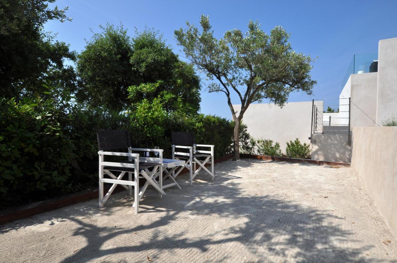 הוילה לס איסאמברה Vue Panoramique Sur La Baie De St Tropez מראה חיצוני תמונה